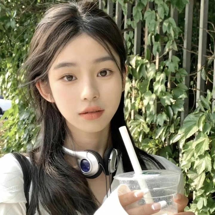 修女也疯狂海报